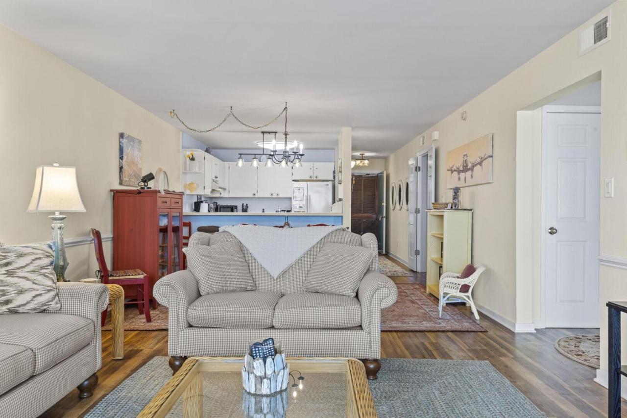 Point Prospect Shores Condo パイン・ノール・ショアーズ エクステリア 写真