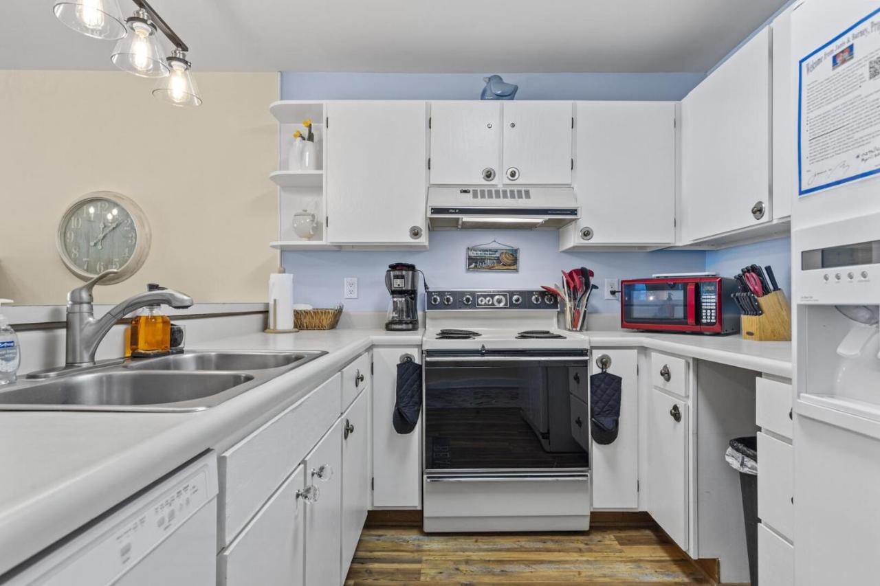 Point Prospect Shores Condo パイン・ノール・ショアーズ エクステリア 写真
